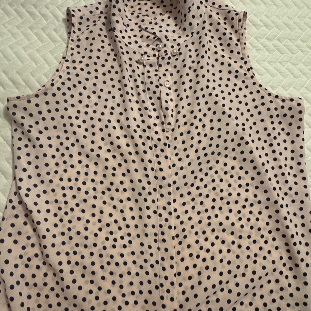 Karl Lagerfeld Cream Sleeveless Blouse with Mandarin Collar